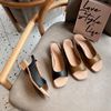 Sandal 3p đế đúc giả gỗ mũi vuông quai ngang khuyết giữa nối hậu da - MS: S3-01008