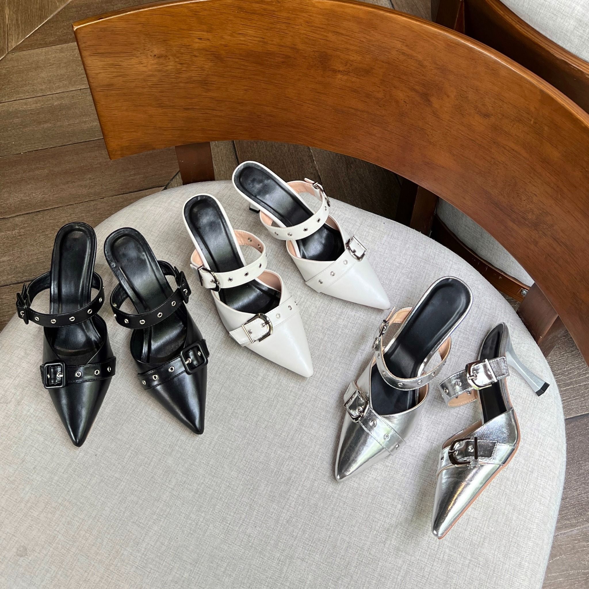 Sục 7p gót nhọn mũi nhọn quai ngang tán đinh phối khóa - MS: C7-79001