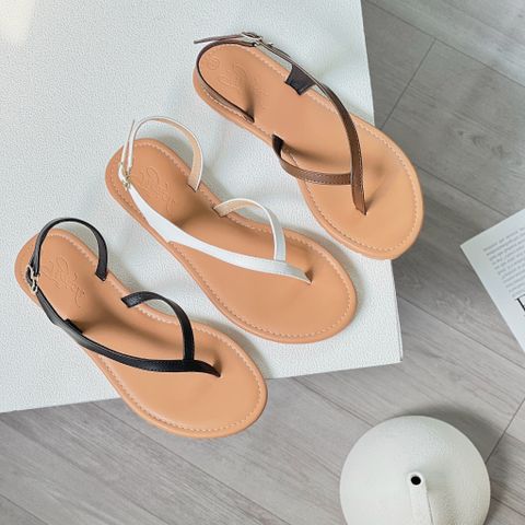  Sandal mũi tròn kẹp ngón hậu khóa talong may chỉ - MS: SX-25042 