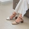 Giày Đồng Phục - Giày Công Sở Cao gót gót gỗ mũi vuông nhỏ khóa tròn phối viền - MS: C5-22024