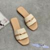 Dép xẹp mũi vuông nhỏ bảng ngang gấp phối khóa - MS: DX-25089