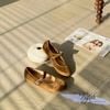 Búp bê mũi tròn phối quai ngang khóa viền chỉ si nhung - MS: BBX-01019
