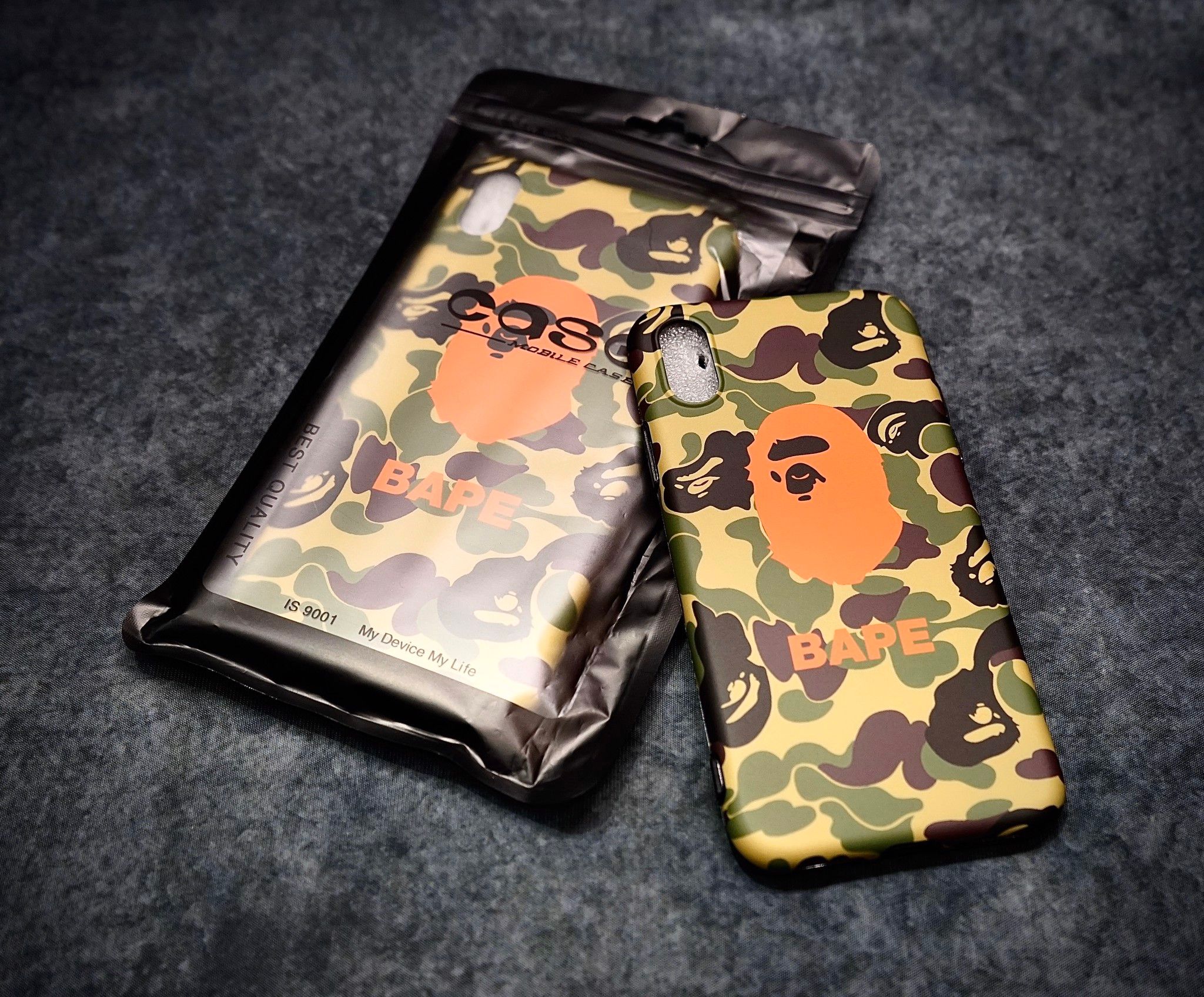 ỐP LƯNG BAPE