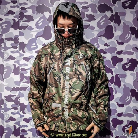  AAPE® BY* A BATHING APE CAMO 3M REFLECTIVE REVERSIBLE OUTDOOR WINDBREAKER JACKET 