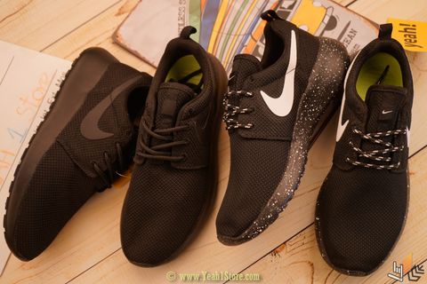  NIKÉ ROSHE RUN 