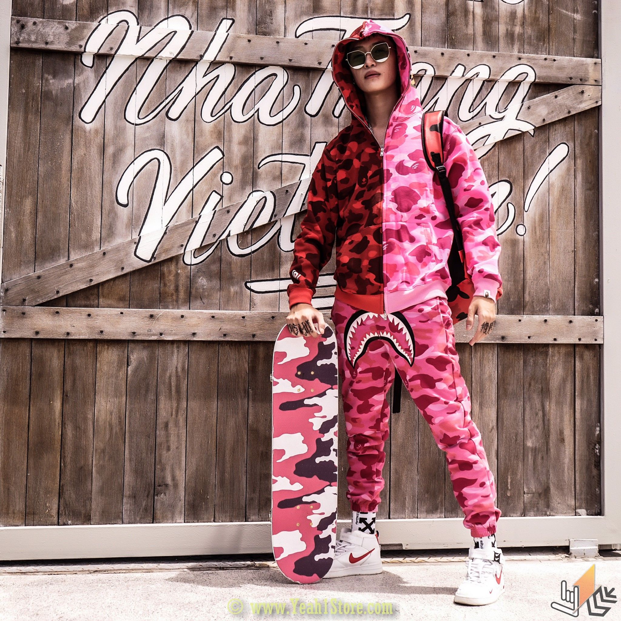 BAPE® GRADATION CAMO SHARK SLIM SWEAT PANTS PANTS PINK