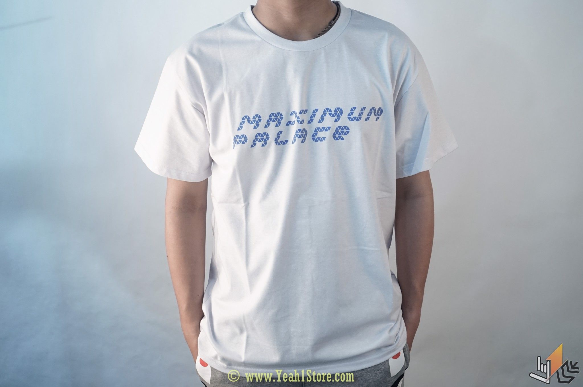 Maximum Palace Colorful Tee Black White Gray Yeah1Shop Nha
