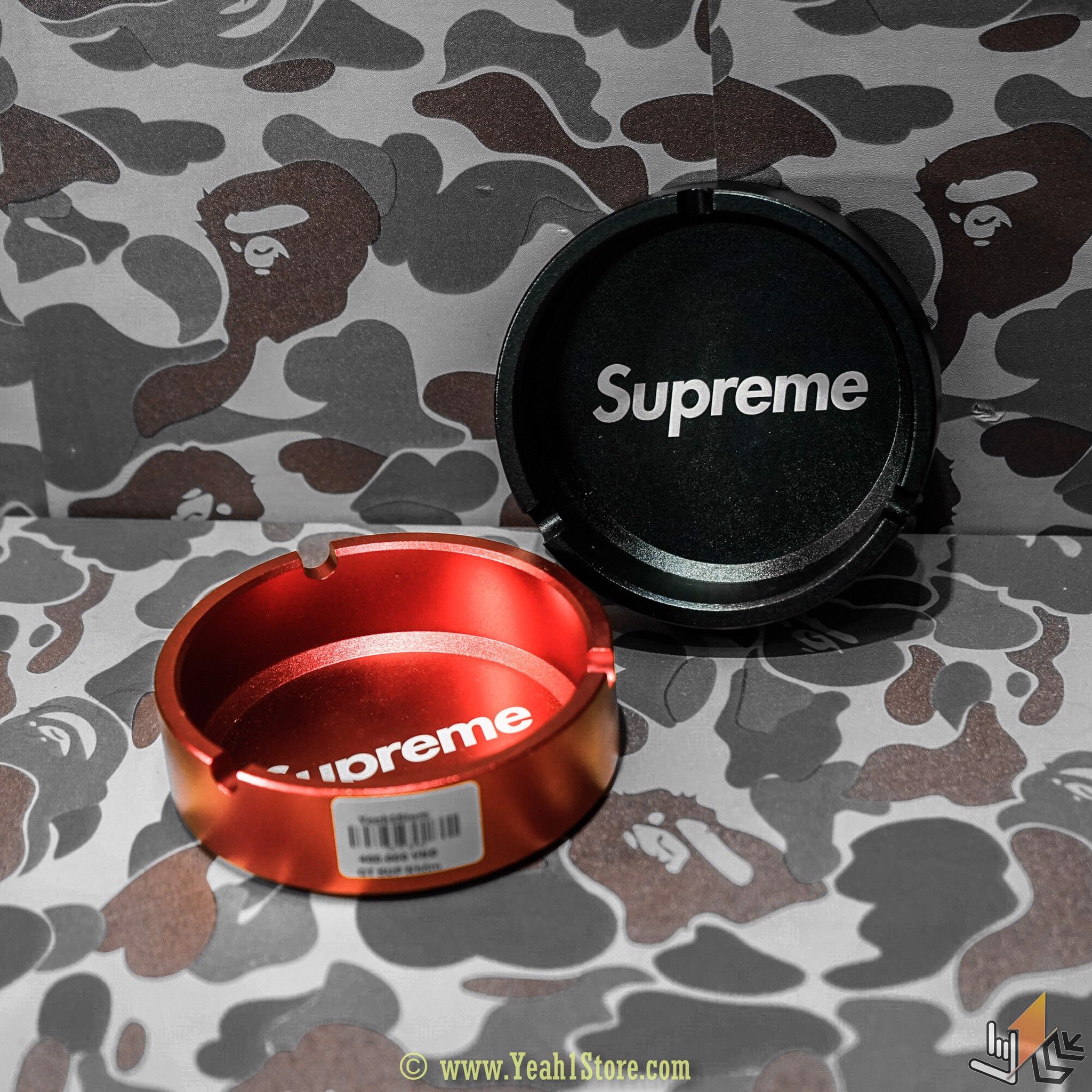 GẠT TÀN NHÔM SUPREME - BLACK/RED (HẾT HÀNG)