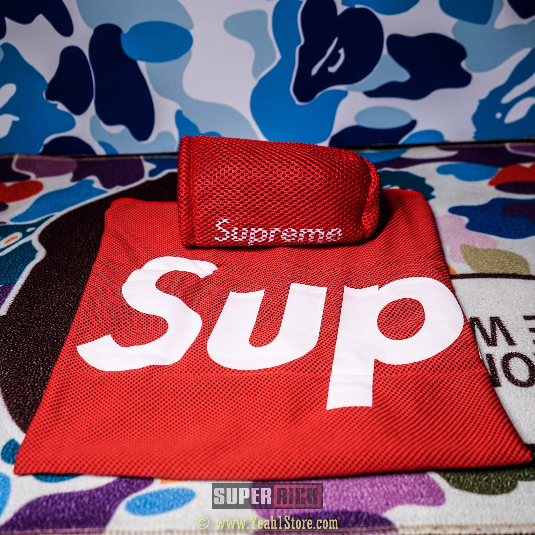Supreme Cold Towel - Khăn Lạnh Supreme(HẾT HÀNG)
