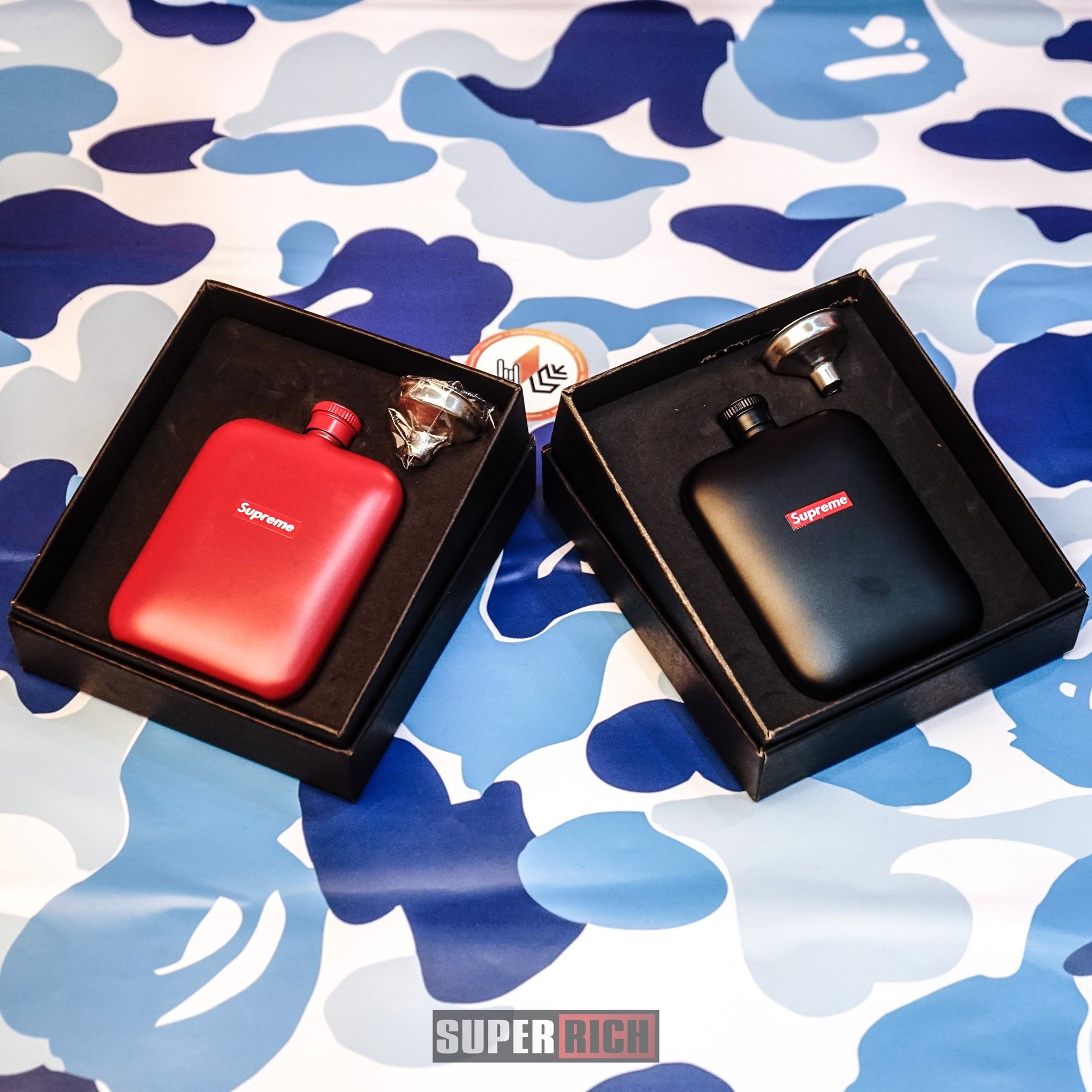 Supreme Mini Flask Red/Black - Bình Rượu Mini Supreme (HẾT HÀNG)