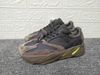 [OG Version] - Yeezy Boost 700 Mauve EE9614