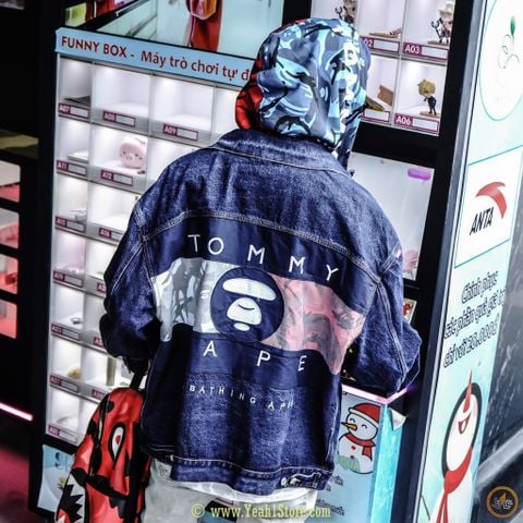  AAPE BY A BATHING APE® x TOMMY JEANS DENIM JACKET (HẾT HÀNG) 