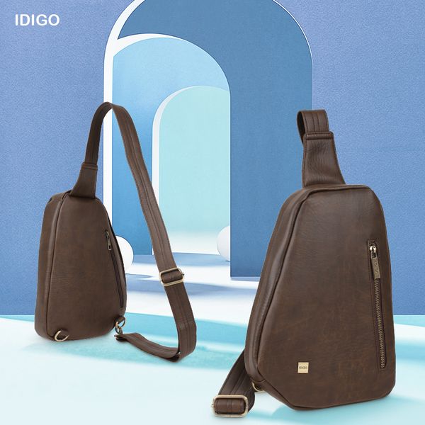 Túi đeo chéo trước ngực nam chi tiết khoá kéo IDIGO MB2-3364-00 hình ghép màu nâu đậm