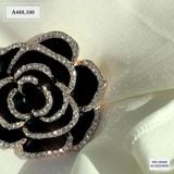  CÀI ÁO BÔNG HỒNG ĐEN ĐÍNH ĐÁ A488 