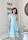  Đầm ôm dáng xoè cổ V cách điệu đính cúc giả - D2520 
