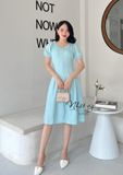  Đầm ôm dáng xoè cổ V cách điệu đính cúc giả - D2520 