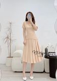  Set áo cổ vuông tà kiểu phối chân váy xếp ly - D2538 