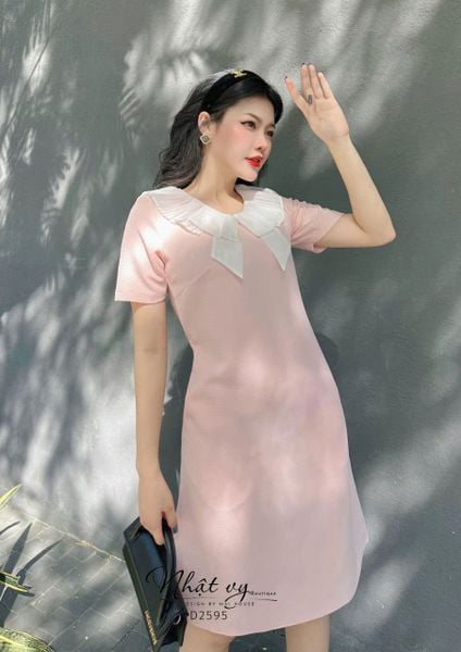  Đầm suông cổ tròn phối viền bèo dập ly - D2595 