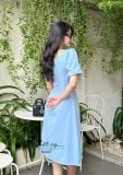  Đầm cổ vuông tay bí đính cúc giả - D2705 