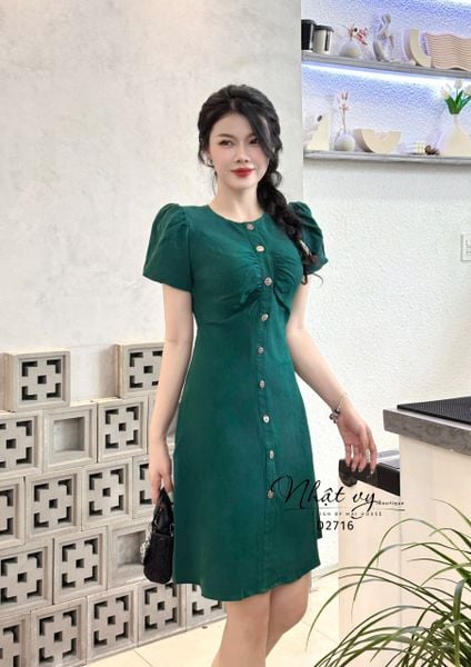  Đầm nhún ngực tay bí cổ tròn cài cúc gỗ - D2716 