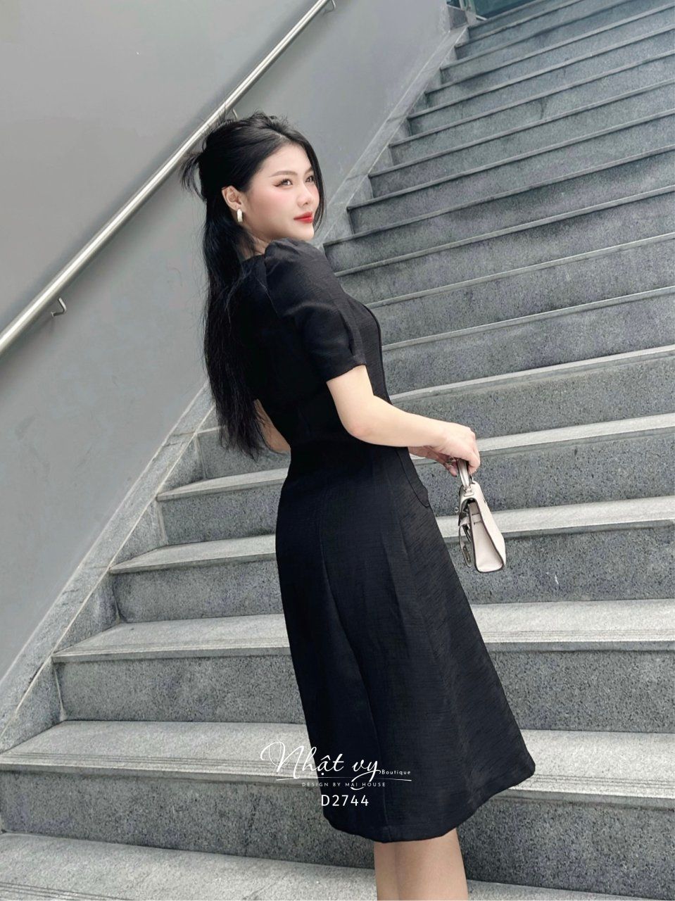 Váy xoè cổ vuông tim màu xanh, đính nơ đá, váy dáng dài thiết kế DVC |  Shopee Việt Nam