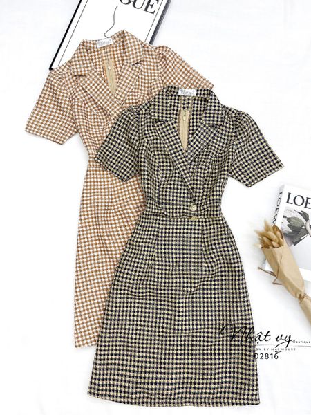  Đầm cổ vest dáng ôm đính cúc giả - D2816 