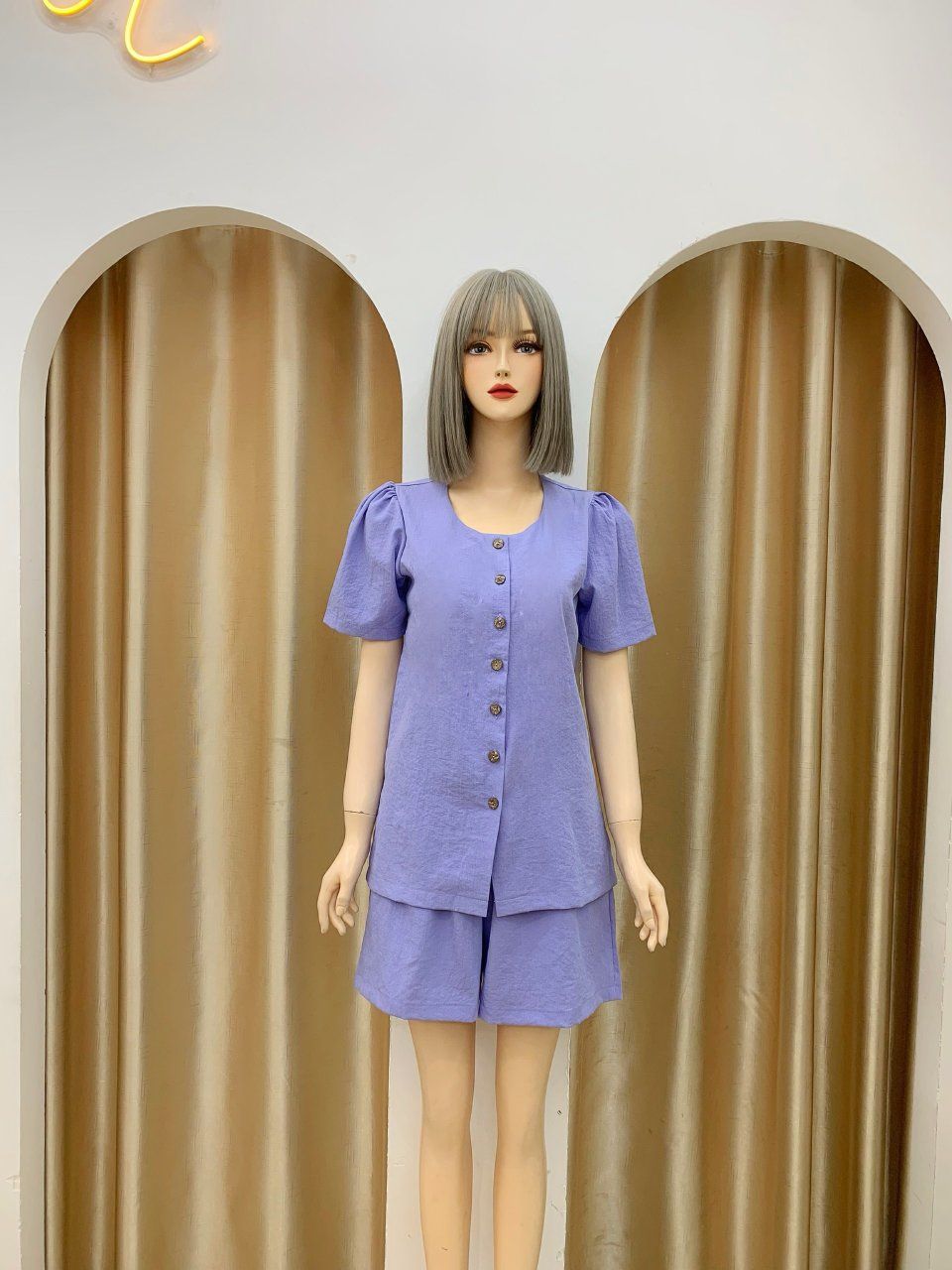  Set bộ ngắn áo cổ tròn xẻ tà 2 bên - D3122 