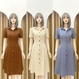  Đầm cổ sơ mi form dáng ôm cài cúc gỗ - D3131 