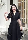  Đầm cổ vest đính nút bọc form dáng xoè - D3154 