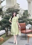  Đầm cổ tròn đính nơ ngực form dáng suông - D3216 
