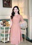  Đầm cổ tròn đính nút ngọc eo viền ren - D3239 