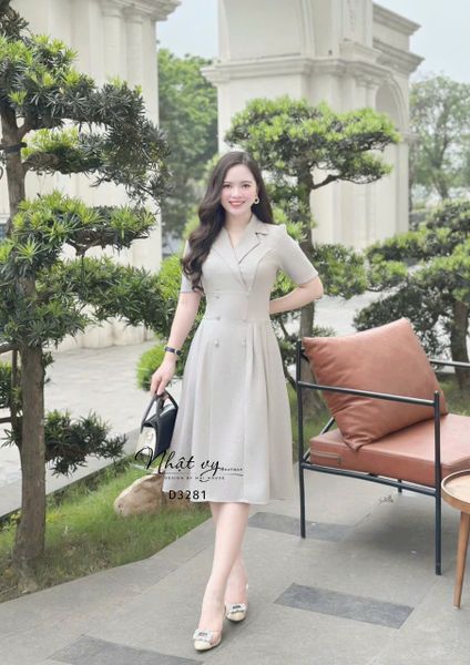  Đầm cổ vest xếp ly bên eo đính nút bọc - D3281 