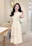  Đầm cổ tim đính nút bọc form dáng dài - D3299 