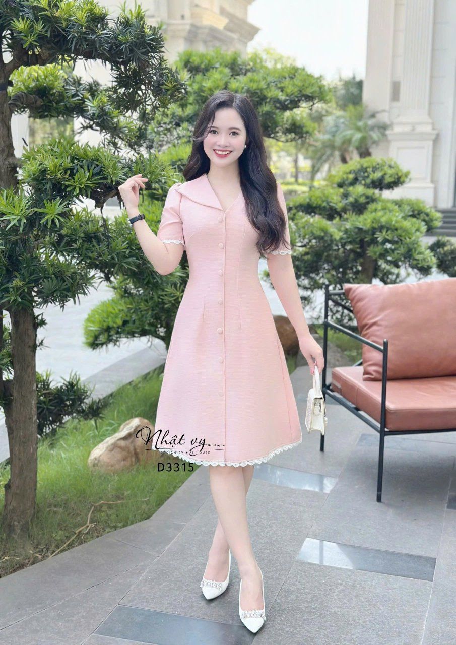  Đầm cổ V nút bọc form dáng xoè đính ren - D3315 