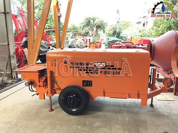Máy bơm bê tông tĩnh tự hành Hồng Hà