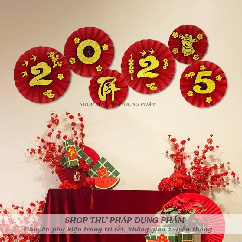 Set quạt giấy kèm phụ kiện 2025 trang trí tết