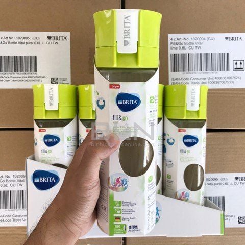 Bình lọc nước BRITA Vital Lime 600ml (có sẵn 1 đĩa lọc MicroDisc) - Thương hiệu Đức