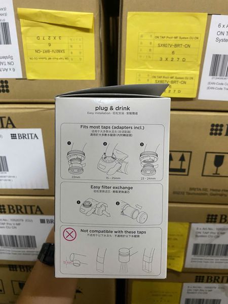 Thiết bị lọc nước tại vòi BRITA On Tap Pro (có sẵn 1 lõi lọc On Tap VM-F cao cấp) - Sản xuất tại Nhật Bản