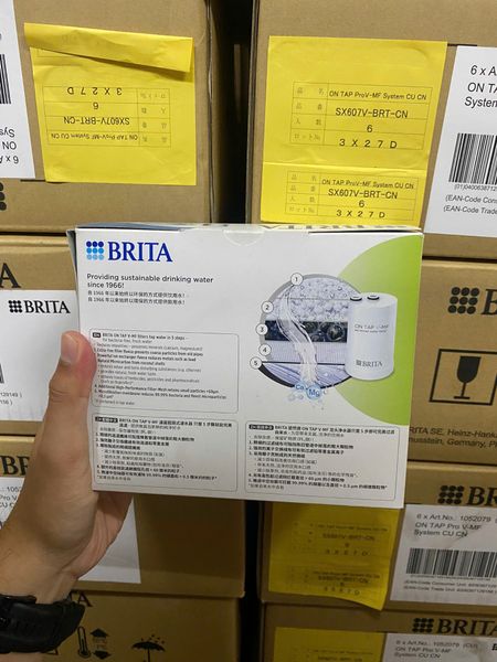 Thiết bị lọc nước tại vòi BRITA On Tap Pro (có sẵn 1 lõi lọc On Tap VM-F cao cấp) - Sản xuất tại Nhật Bản