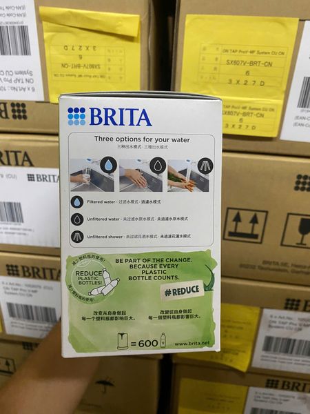 Thiết bị lọc nước tại vòi BRITA On Tap Pro (có sẵn 1 lõi lọc On Tap VM-F cao cấp) - Sản xuất tại Nhật Bản