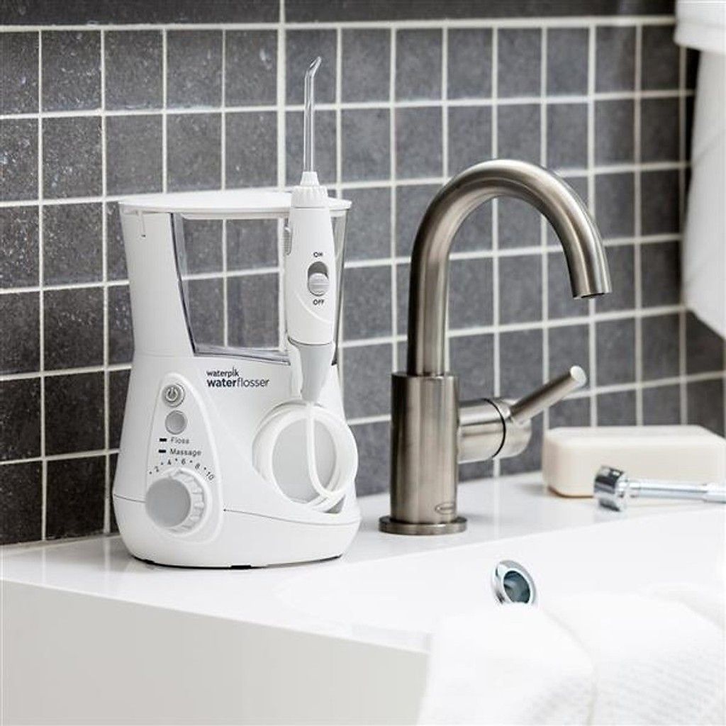 Tăm nước để bàn Waterpik WP660