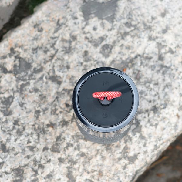 Loa Karaoke Mini iCore ISM03 Kèm Micro Không Dây – Âm Thanh Sống Động, Thiết Kế Thời Trang, Giá Rẻ