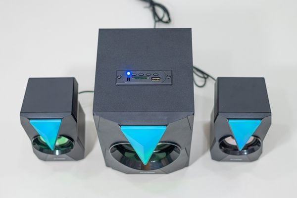 Loa Vi Tính 2.1 iCore 510U – Âm Thanh Sống Động, Đèn LED 7 Màu, Kết Nối Bluetooth – Giá Tốt