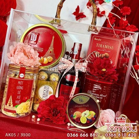 Vali Mika Tone Đỏ Đẳng Cấp - Quà Tết Tinh Tế Cho Người Thân Yêu