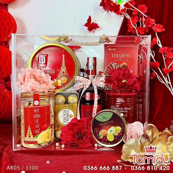 Vali Mika Tone Đỏ Đẳng Cấp - Quà Tết Tinh Tế Cho Người Thân Yêu