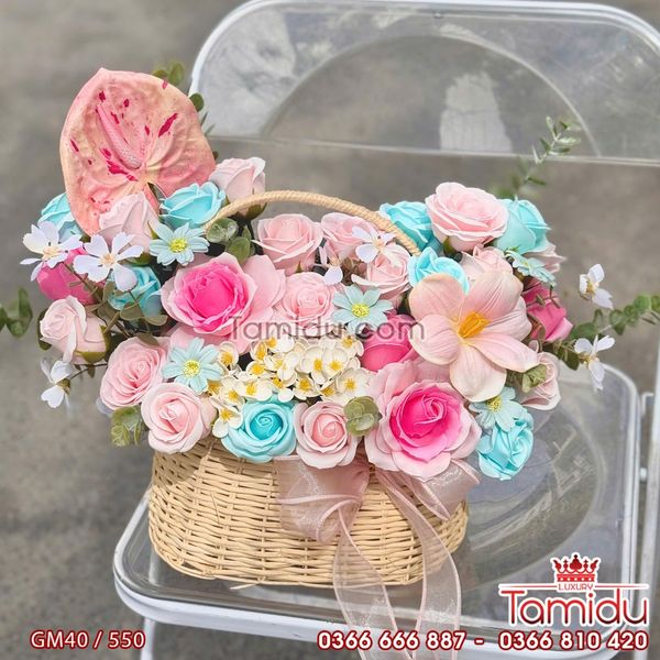 Giỏ Mây Hoa Hồng Sáp Cao Cấp
