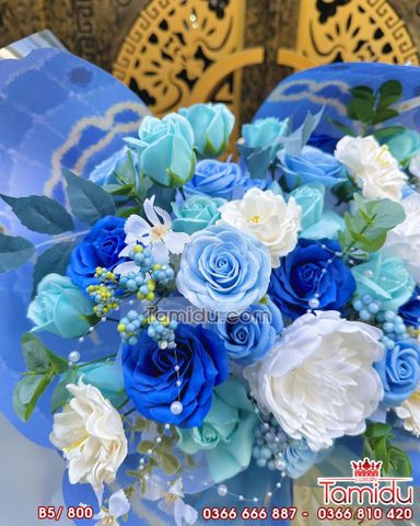 Bó Hoa sáp Cánh Bướm Xòe hotrend B5