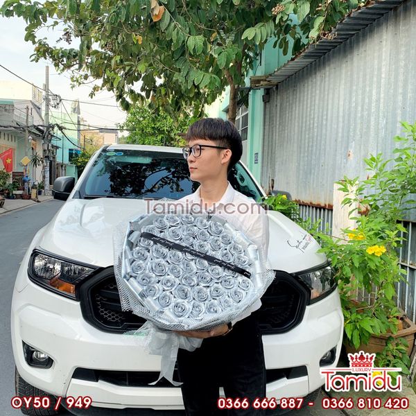 Bó Hoa Sáp Kim Tuyến Màu Bạc - Tổng Kho Sỉ Hoa Sáp Kim Tuyến ở TPHCM Giá Rẻ