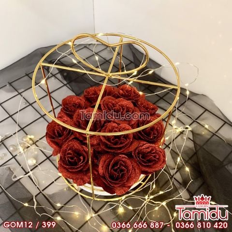 Giỏ Tròn Mạ Vàng Kim Tuyến 12 Bông Siêu Cấp Màu Đỏ
