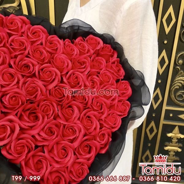 BÓ HOA HỒNG SÁP THƠM TRÁI TIM 99 BÔNG ĐỎ SIÊU CẤP - MÓN QUÀ DÀNH TẶNG TÌNH YÊU VĨNH CỬU